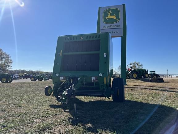 Image of John Deere 560M equipment image 1