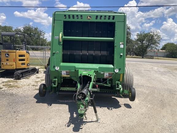 Image of John Deere 560M equipment image 1