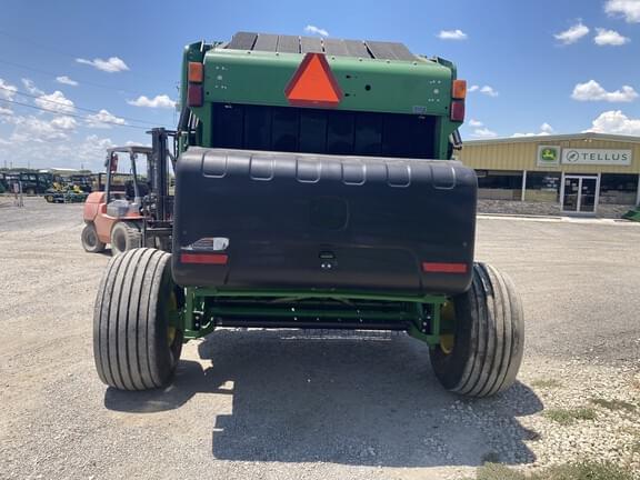Image of John Deere 560M equipment image 3