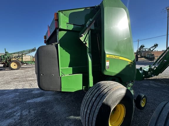 Image of John Deere 560M equipment image 4