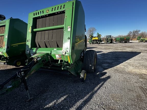 Image of John Deere 560M equipment image 1