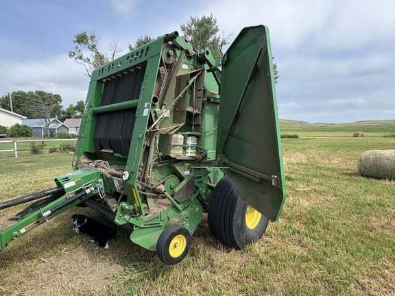 Image of John Deere 560M equipment image 1