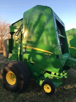 Main image John Deere 560M