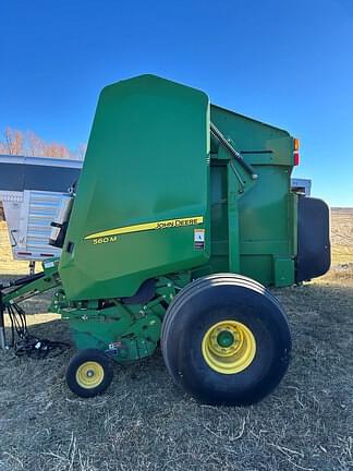 Image of John Deere 560M equipment image 4