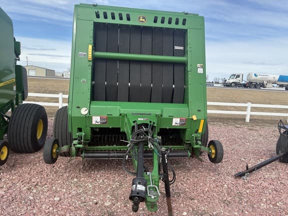 Image of John Deere 560M equipment image 1