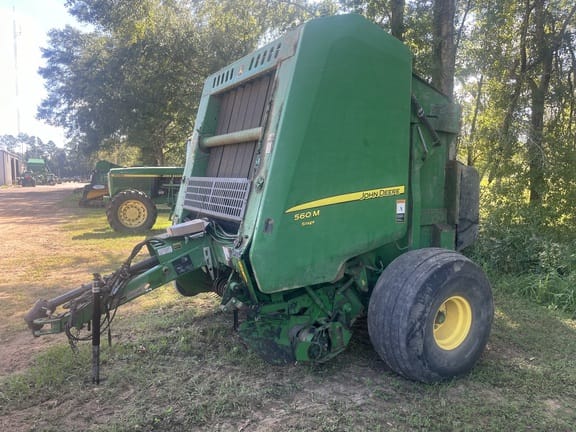 2018 John Deere 560M Silage Equipment Image0
