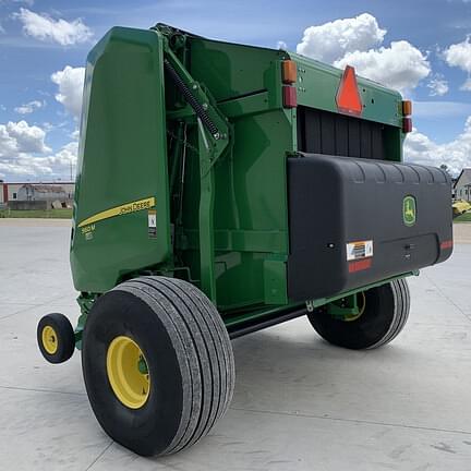 Image of John Deere 560M equipment image 4