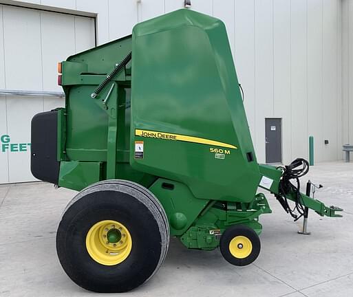 Image of John Deere 560M equipment image 1
