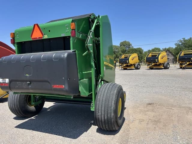 Image of John Deere 560M equipment image 2