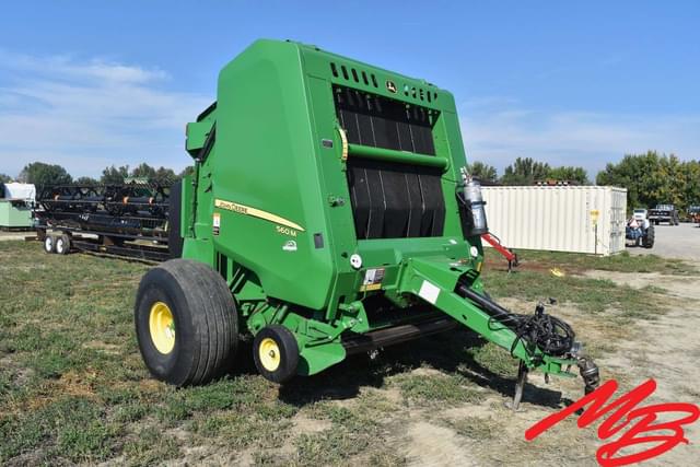 Image of John Deere 560M equipment image 2