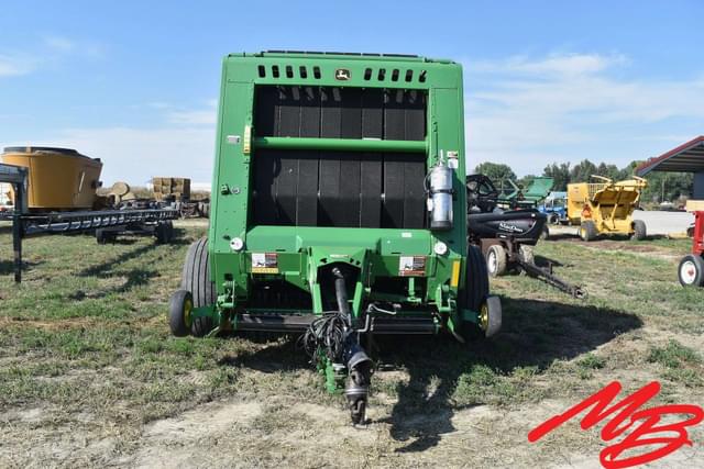 Image of John Deere 560M equipment image 1