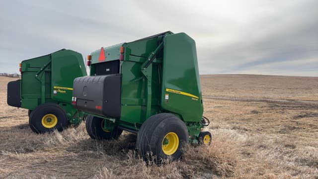 Image of John Deere 560M equipment image 3