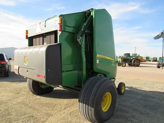 Image of John Deere 560R equipment image 4