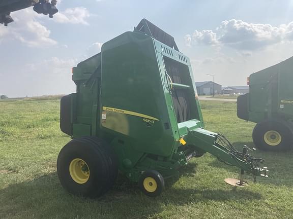 Image of John Deere 560R equipment image 4