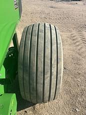 Main image John Deere 560R 11