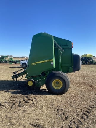 Main image John Deere 560R
