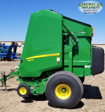 Main image John Deere 560R