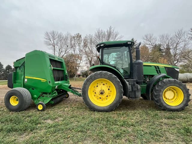 Image of John Deere 560R equipment image 3