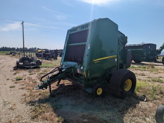 Main image John Deere 560R