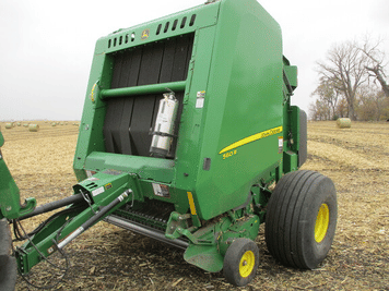 Main image John Deere 560R