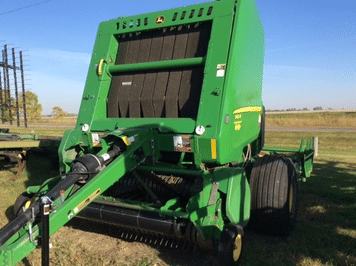 Main image John Deere 560R
