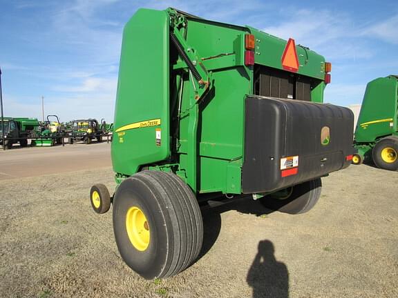 Image of John Deere 560R equipment image 2