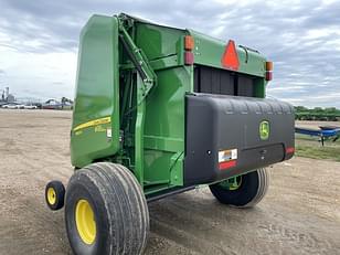 Main image John Deere 560R 9