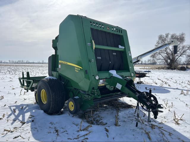 Image of John Deere 560R equipment image 4
