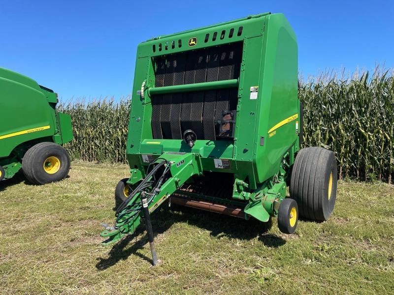 Image of John Deere 560R Primary image