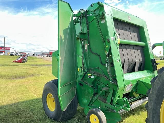 Image of John Deere 568 Mega Wide Plus equipment image 2