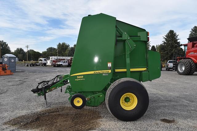 Image of John Deere 569 equipment image 3