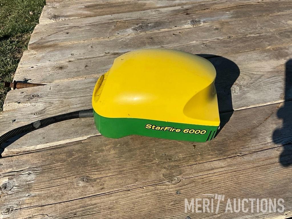 Main image John Deere StarFire 6000