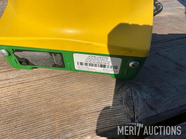 Image of John Deere StarFire 6000 equipment image 4