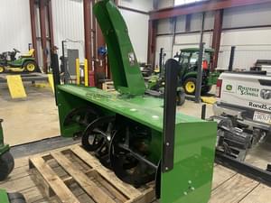 2018 John Deere 60HD Snowblower Image