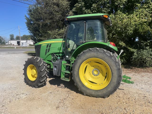 Image of John Deere 6105E equipment image 2