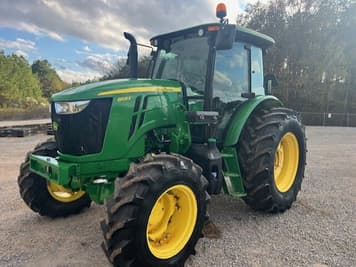 Main image John Deere 6105E