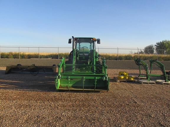 Image of John Deere 6105E equipment image 1