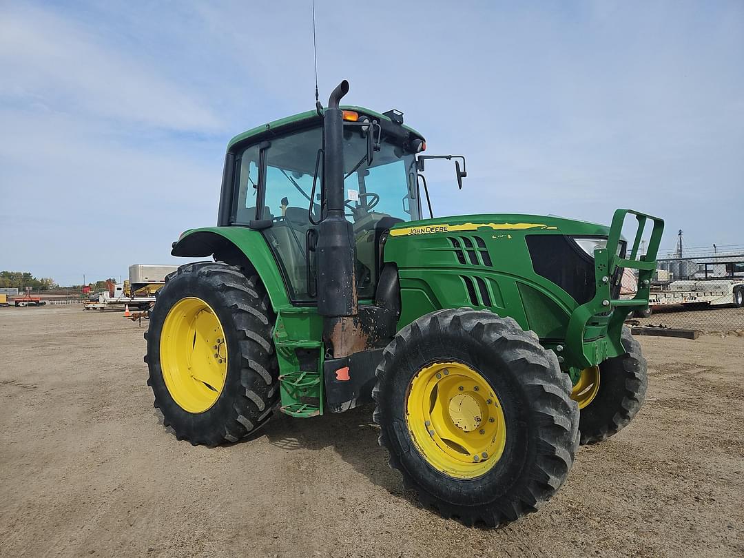 Image of John Deere 6110M Primary image