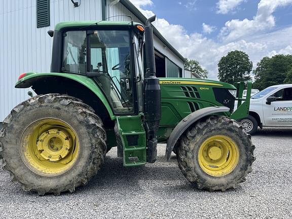 Image of John Deere 6110M equipment image 2