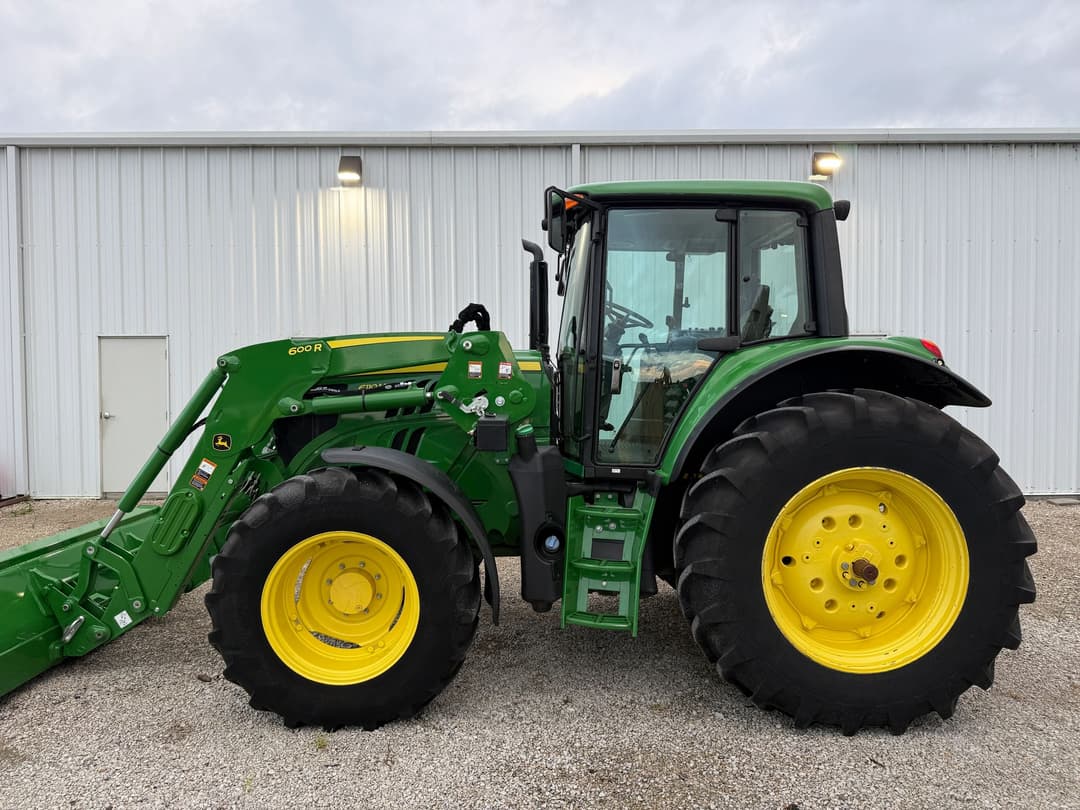 Image of John Deere 6110M Primary image