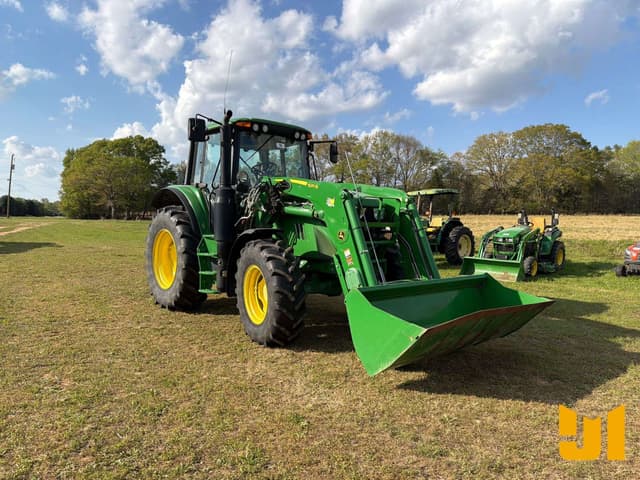 Image of John Deere 6110M equipment image 2