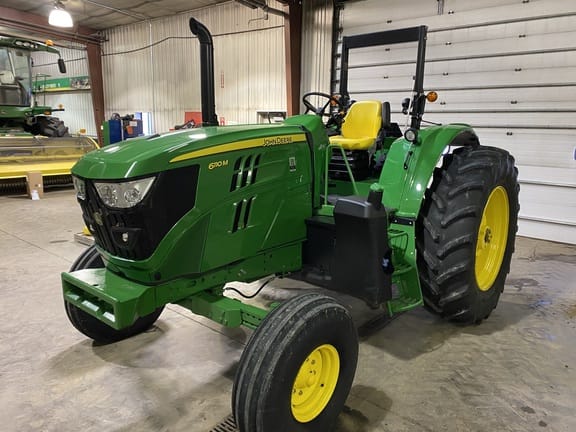 Main image John Deere 6110M