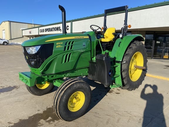Main image John Deere 6110M