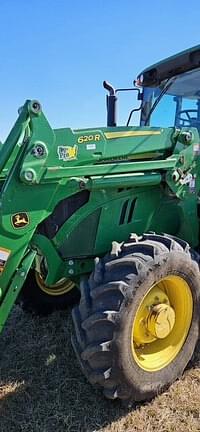 Image of John Deere 6110M equipment image 3