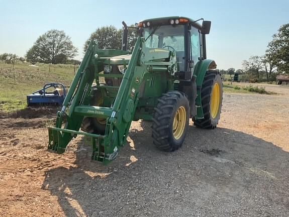 Image of John Deere 6110M equipment image 2