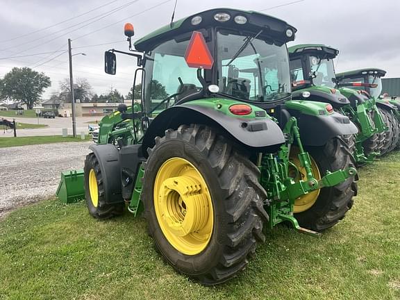 Image of John Deere 6110R equipment image 1