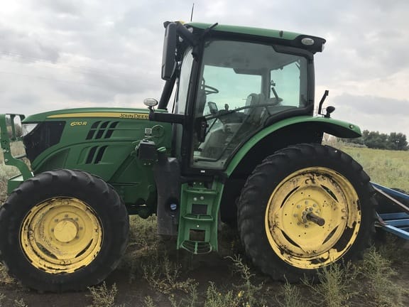 Main image John Deere 6110R