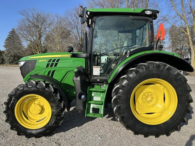Image of John Deere 6110R equipment image 2