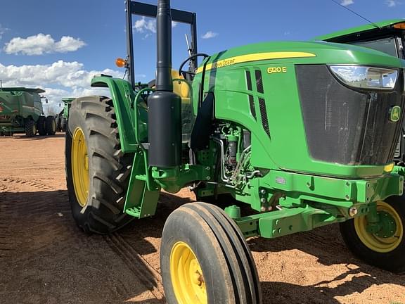 Image of John Deere 6120E equipment image 1