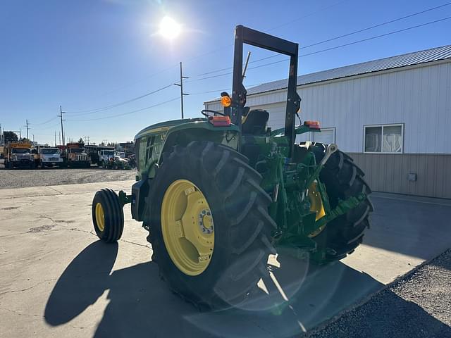 Image of John Deere 6120E equipment image 3